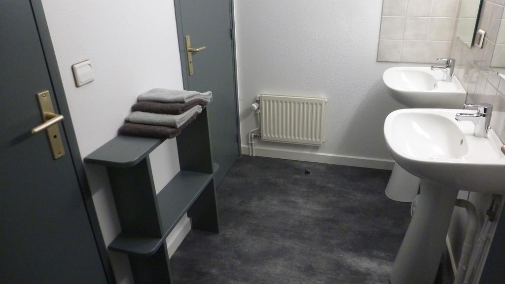 Le Gite Du Velay Bains Exterior foto