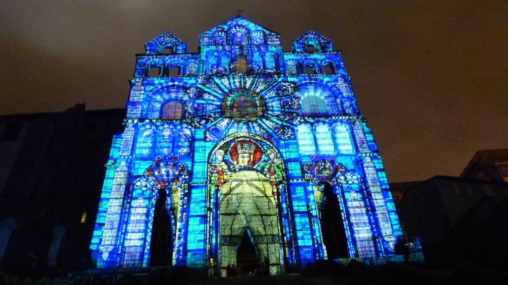 Le Gite Du Velay Bains Exterior foto